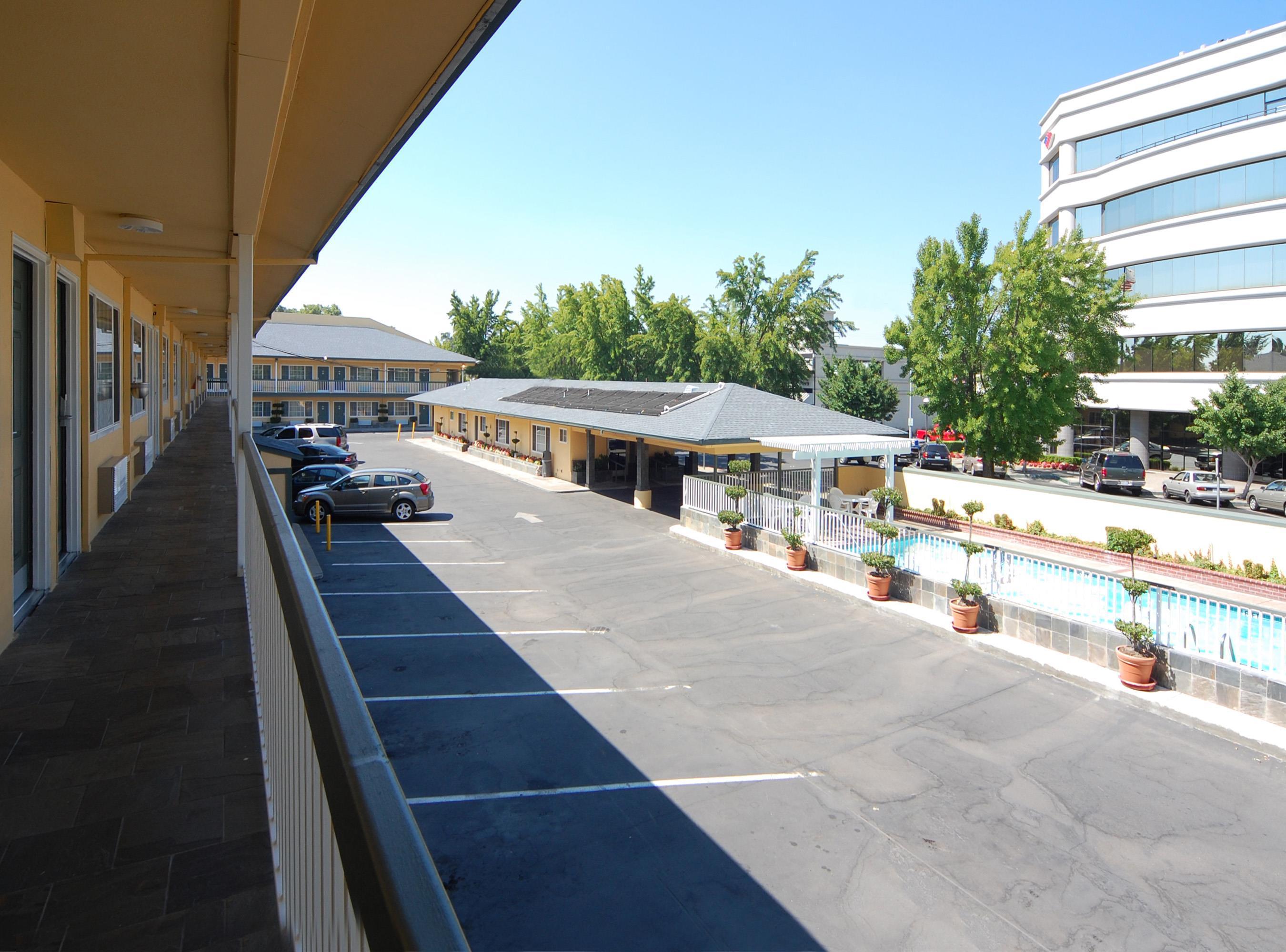 Best Western Town House Lodge Modesto Exterior photo