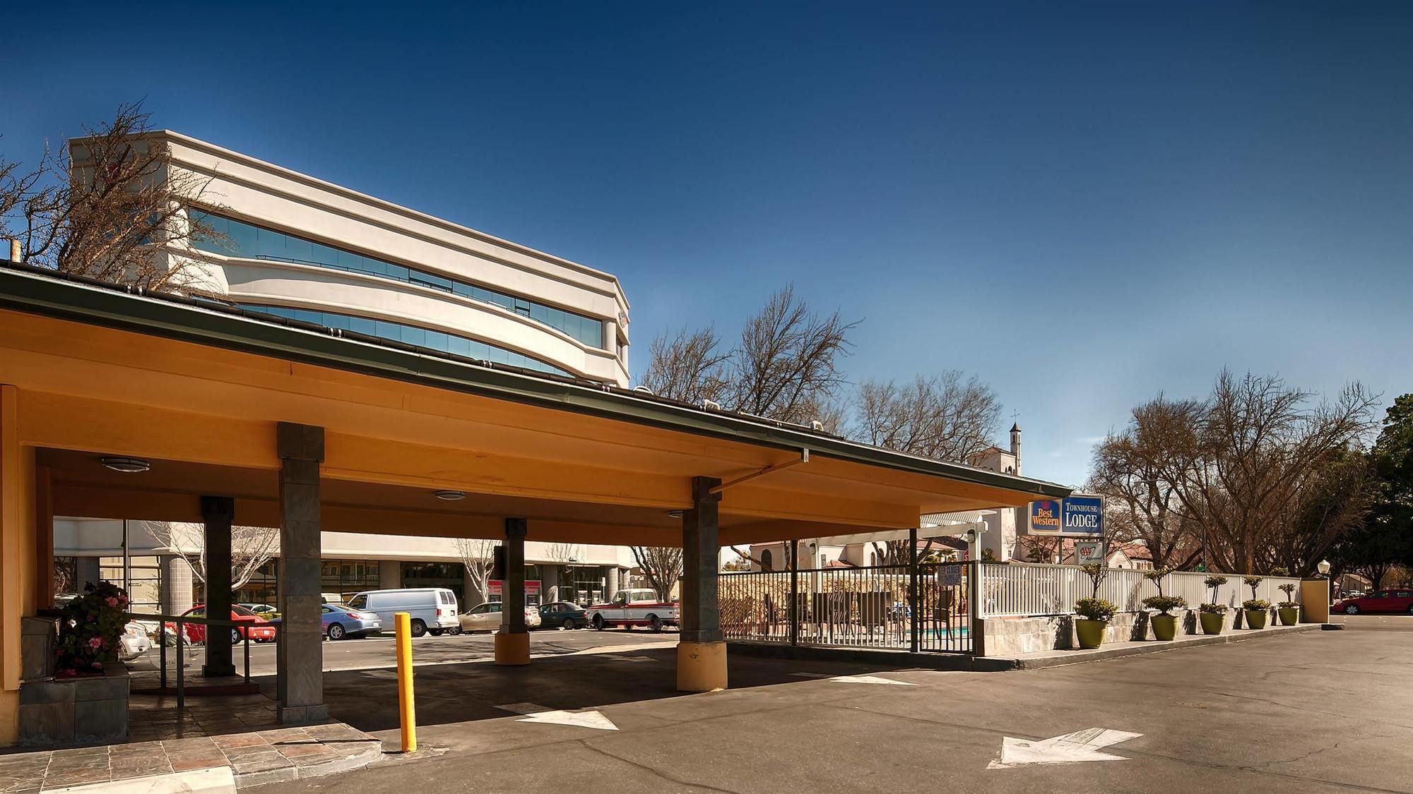 Best Western Town House Lodge Modesto Exterior photo